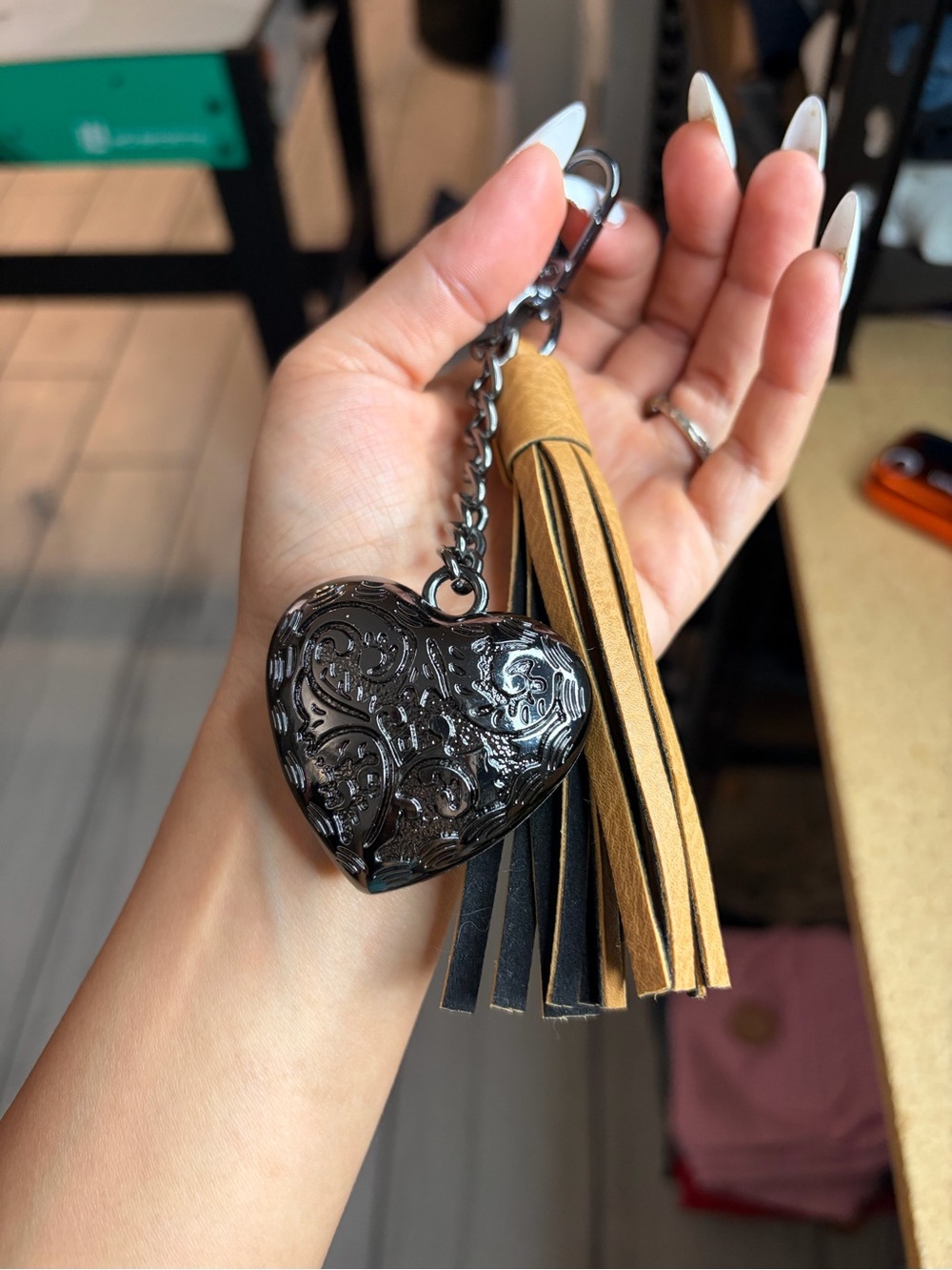 Embossed Heart Tassel Keychain - Black & Tan